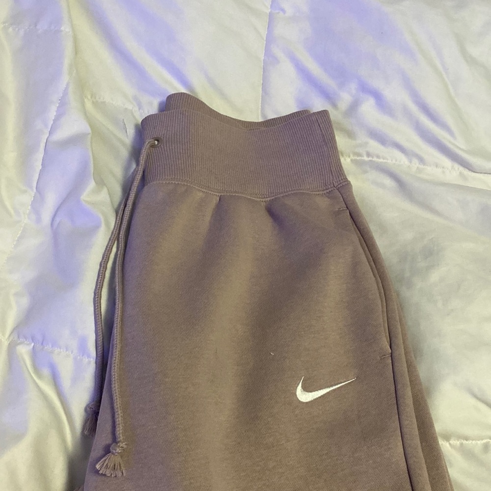 Nike High-Rise Fleece Sweatpants
